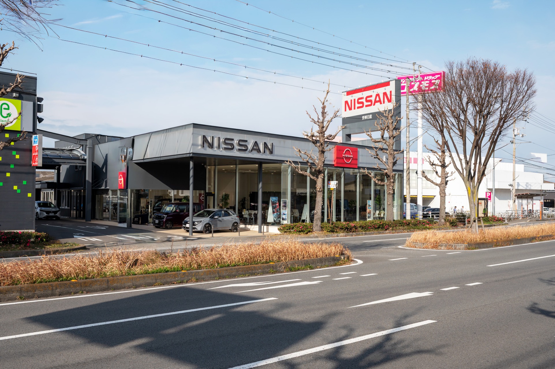 愛媛日産自動車の外観