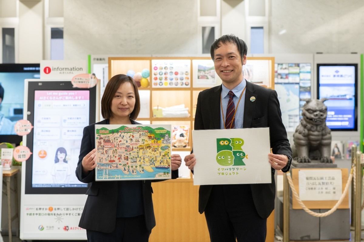 津村さん（左）と住吉さん（右）の画像